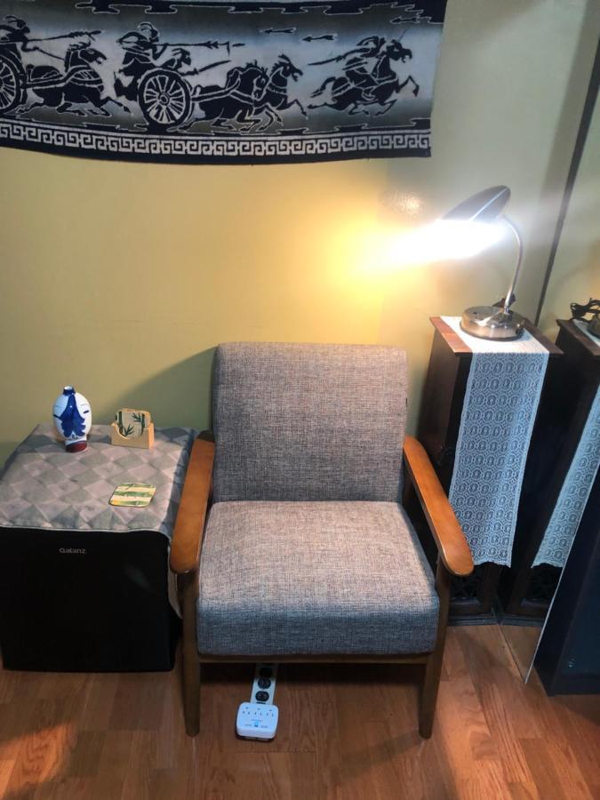 Private Room With Private Full Bathroom Chicago Exteriör bild